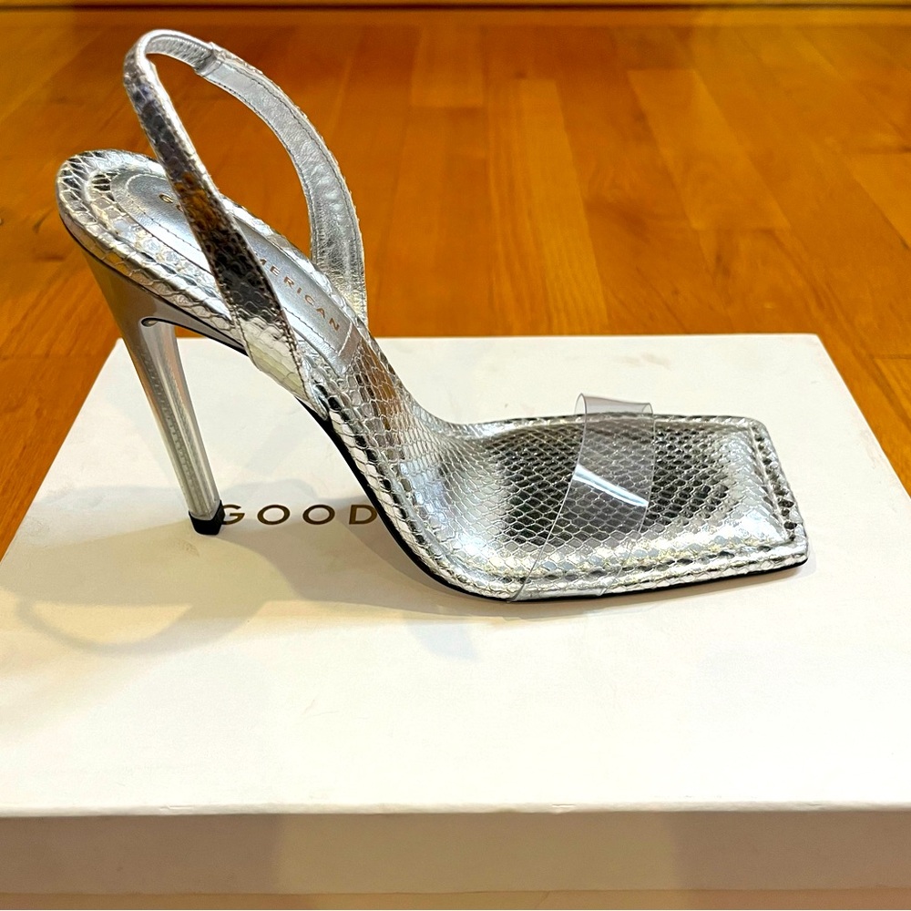 Good American Lucite Sandals Snake Skin Silver Clear Band Size 10 NIB